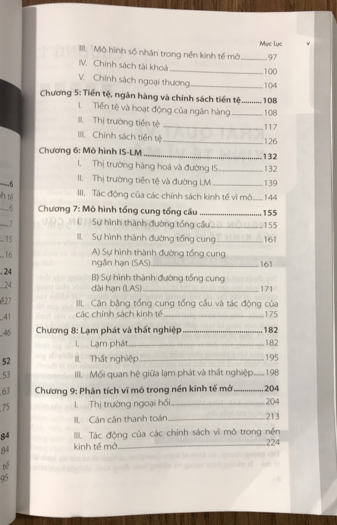 Kinh Tế Vĩ Mô ( TS. Nguyễn Như Ý )