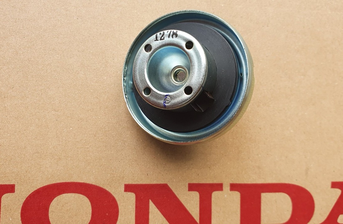 [HCM]NẮP BÌNH XĂNG XE GA HONDA AIR BLADE