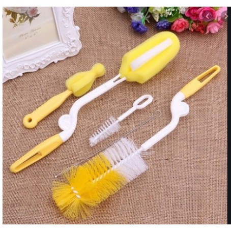 Cọ bình sữa , núm ti 5 chi tiết