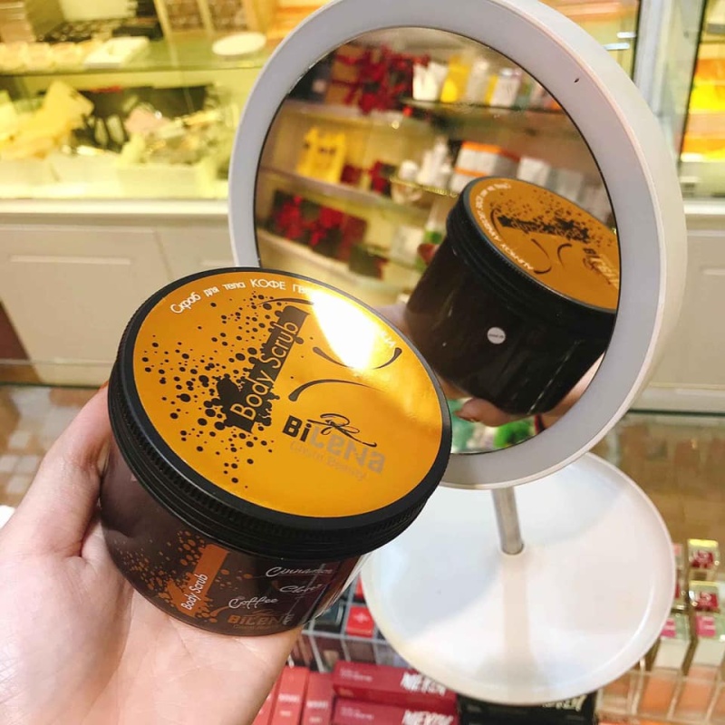 Tẩy Da Chết Nga Body Coffee Bilena (250g) Hỗ trợ loại bỏ mụn trên cơ thể, các khuyết điểm da chảy sệ