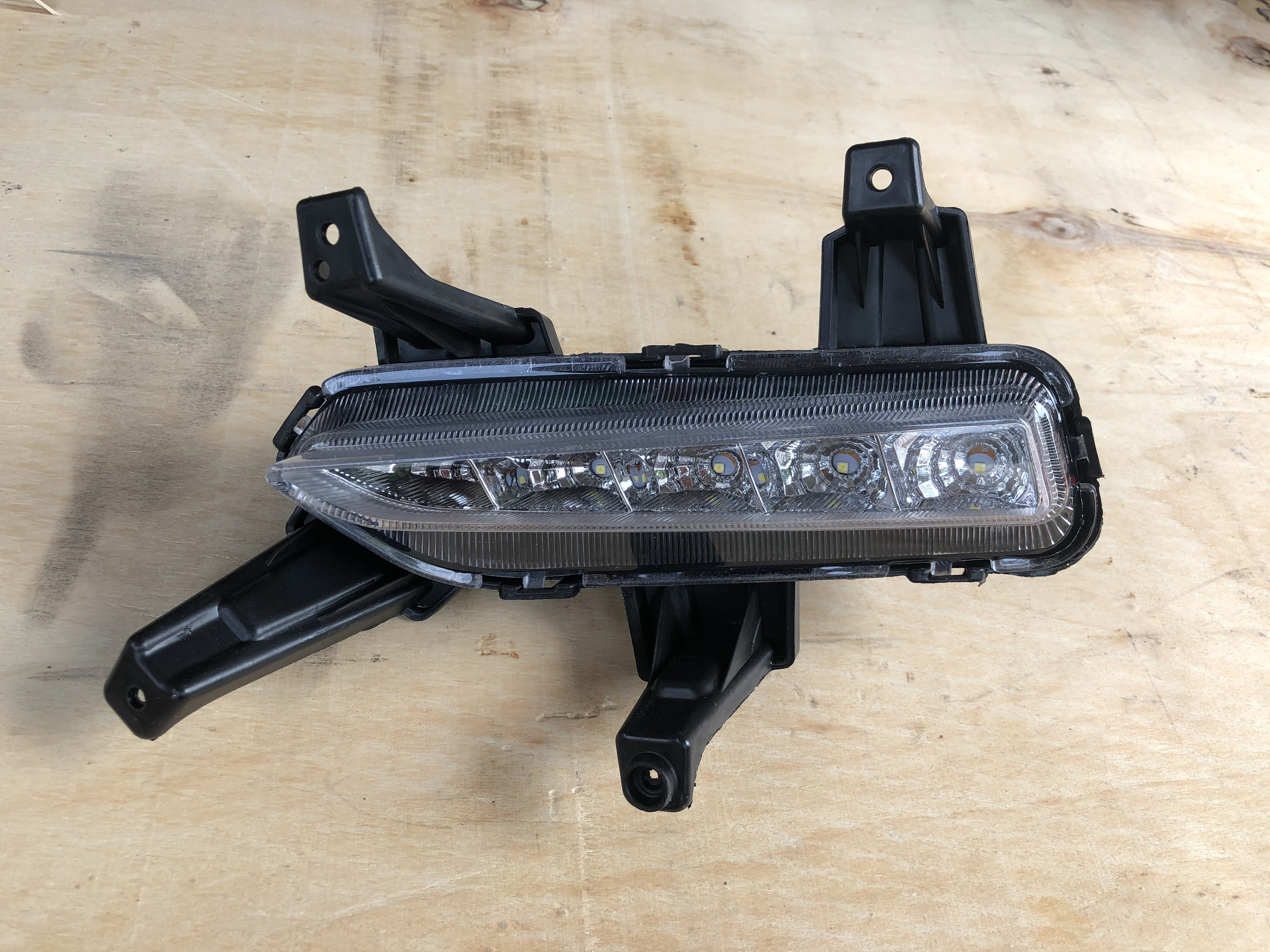 Đèn cản trước LED Hyundai I10 2017