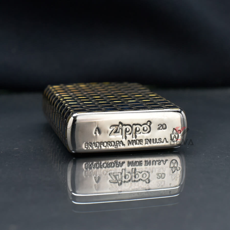 Zippo Armor Khắc Ô Vuông Nhỏ Số Giới Hạn ZN264