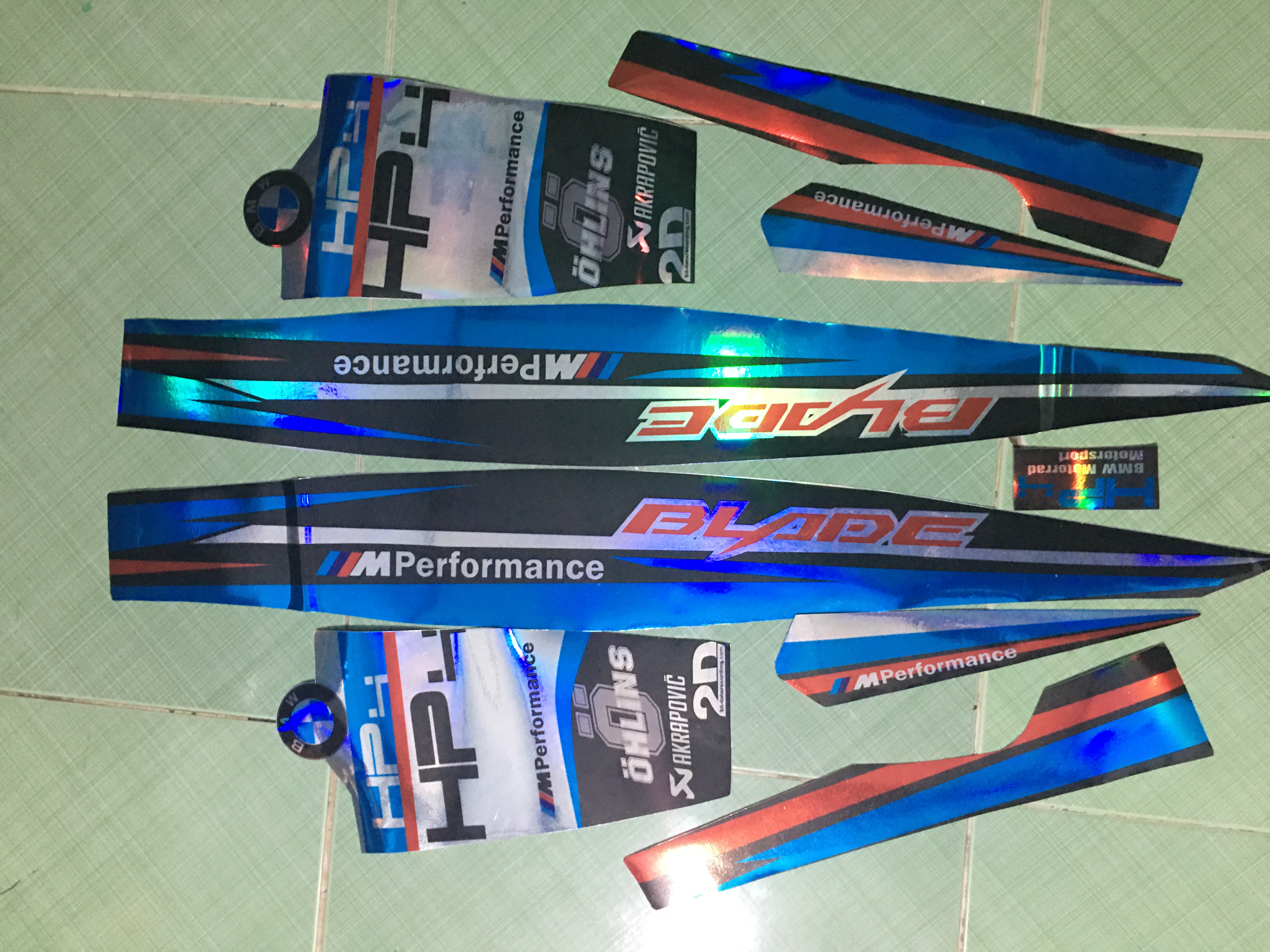 Tem blade xanh đen HP4 crom