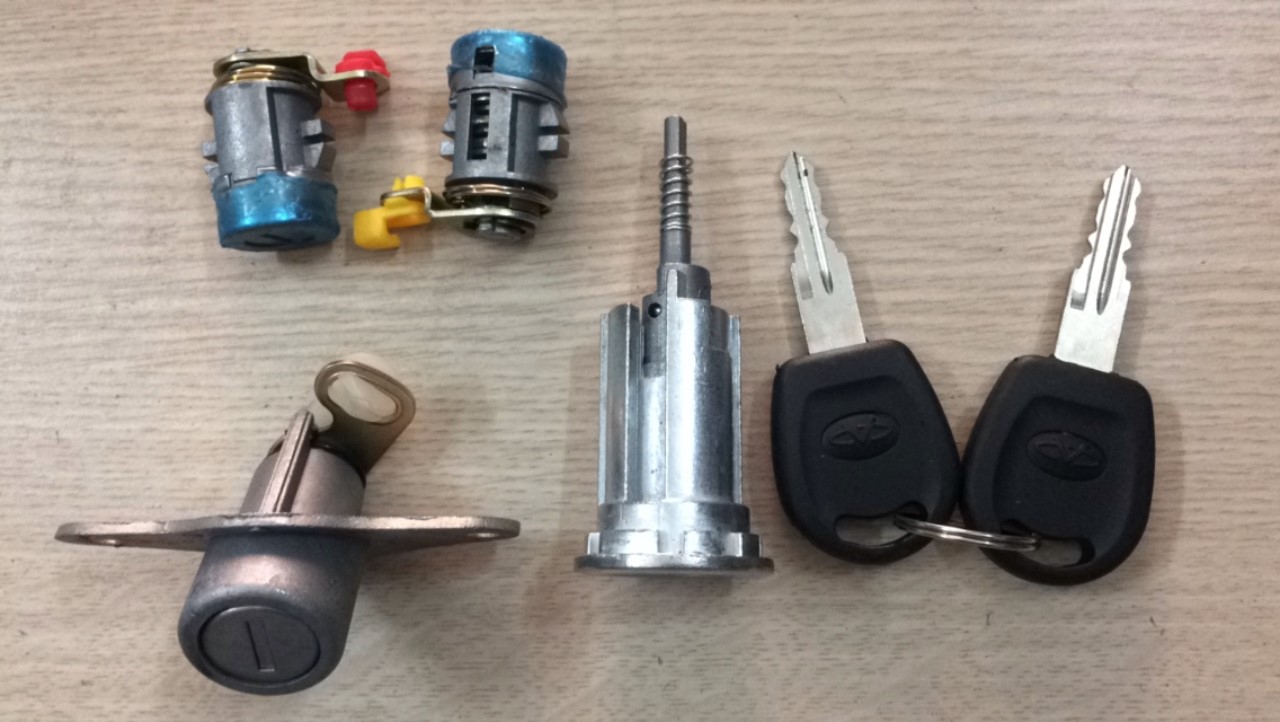 Khóa tổng hợp Chery QQ3 & Daewoo Matiz