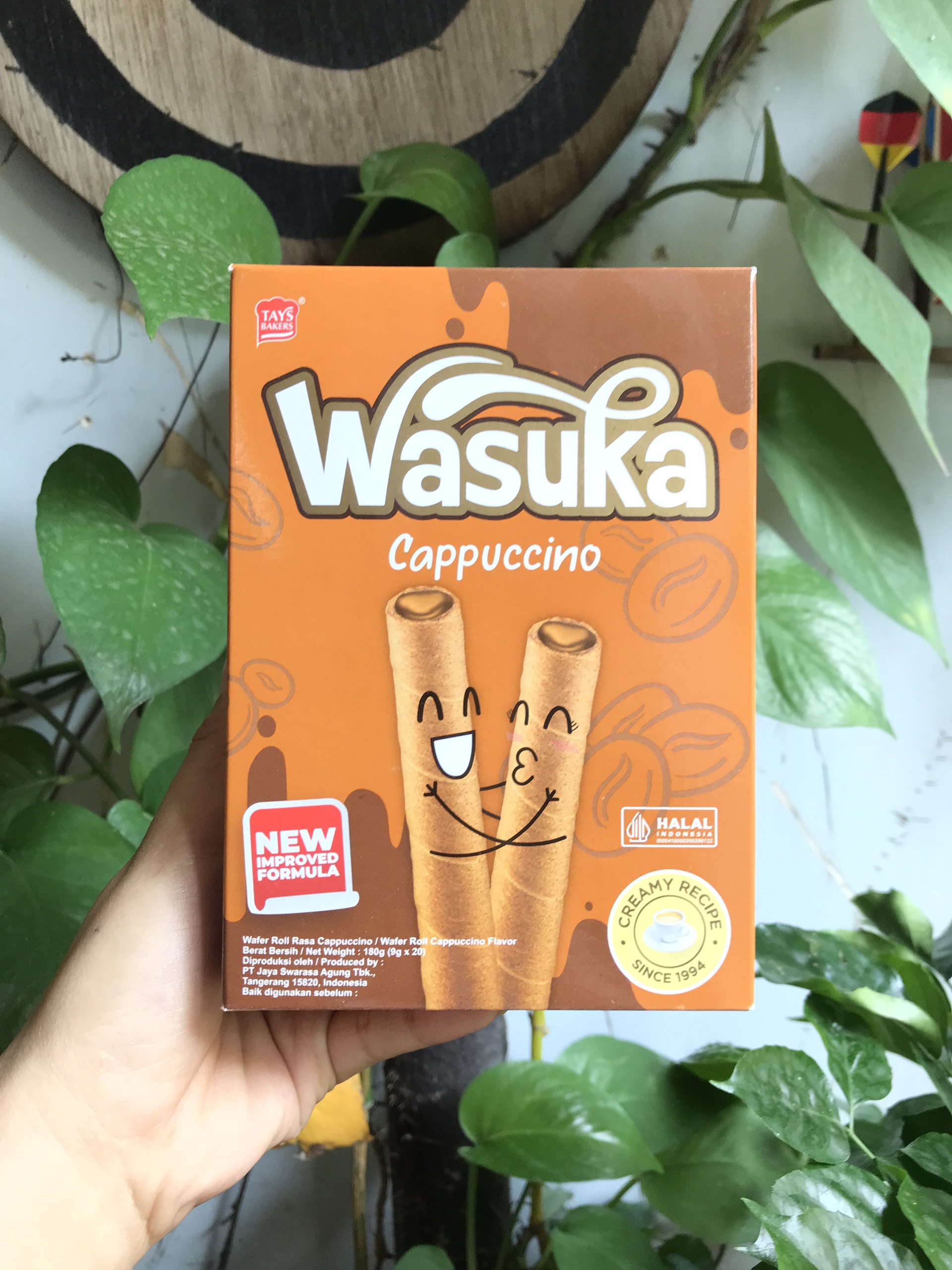 Bánh Quế Wasuka Premium Rolled Wafer Vị Cappuccino (Hộp 180g)