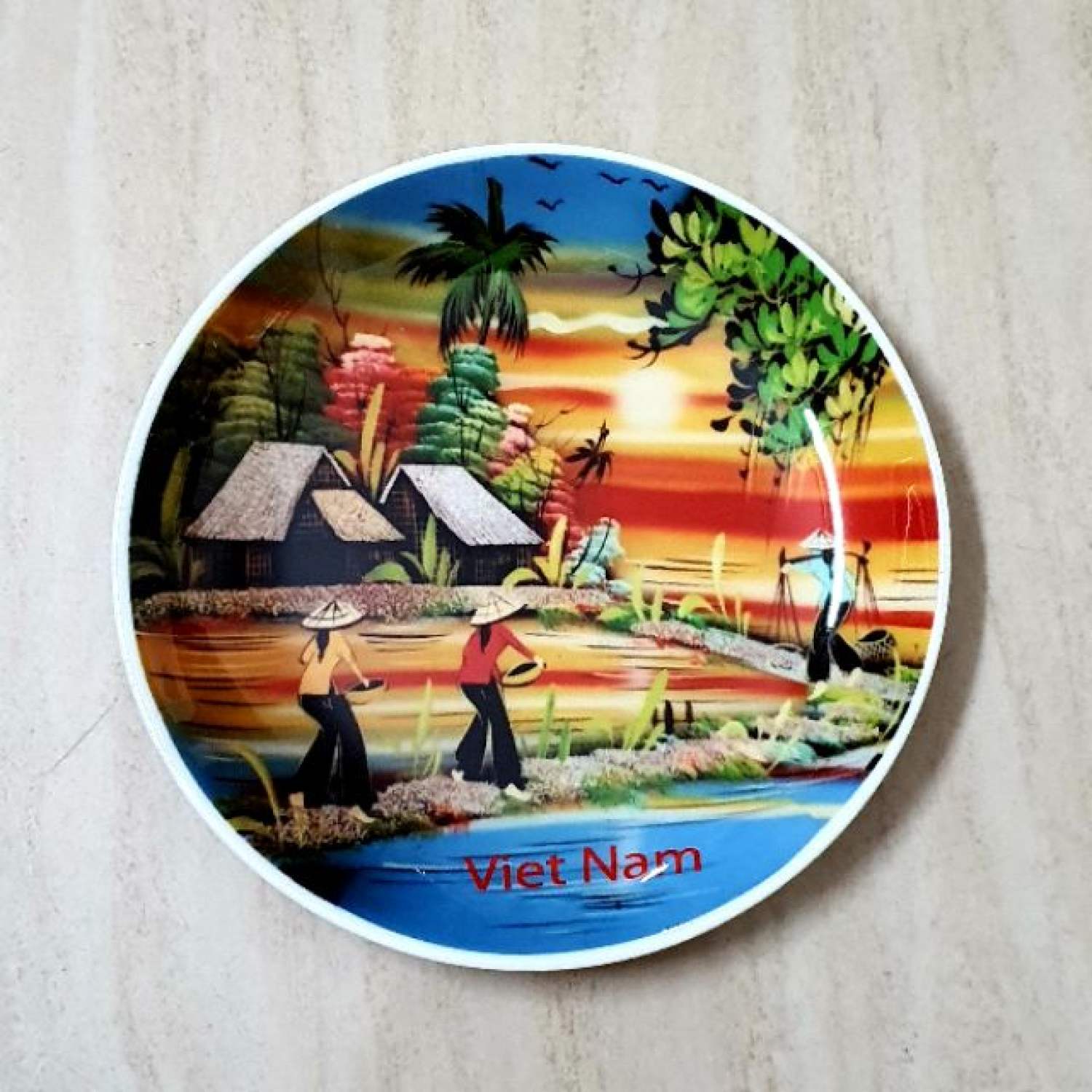 Đĩa Sứ Lưu Niệm In Làng Quê Việt Nam

(D=17cm)