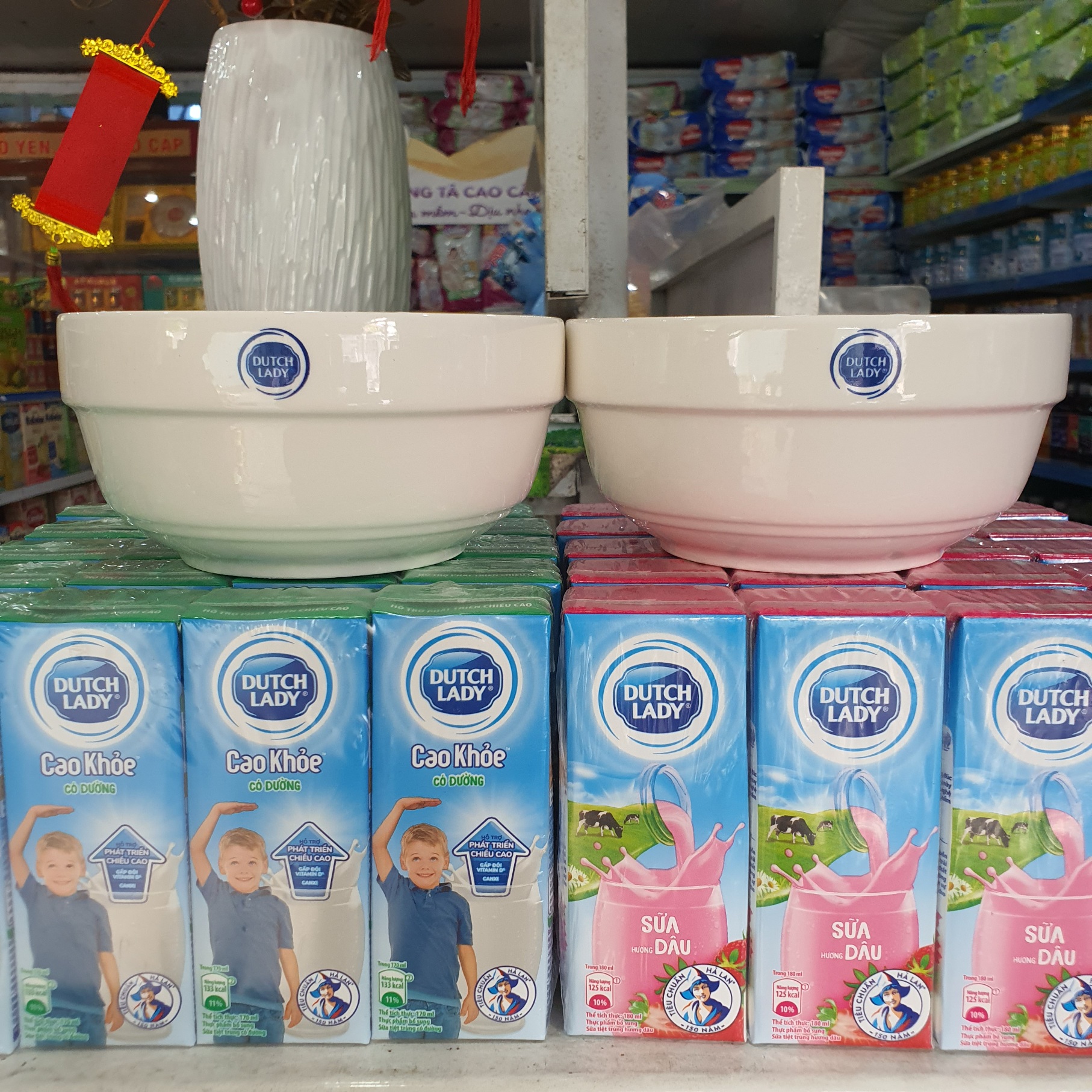 Bộ 2 Tô sứ tráng men Dutch Lady