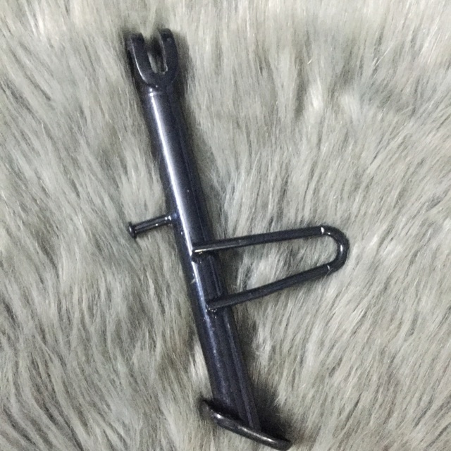 Chân chống nghiêng sh ý 2010