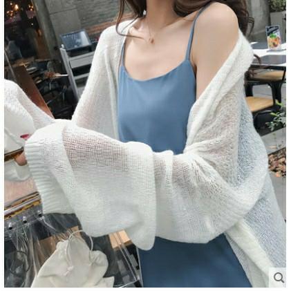 Áo  khoác len mỏng  dáng dài