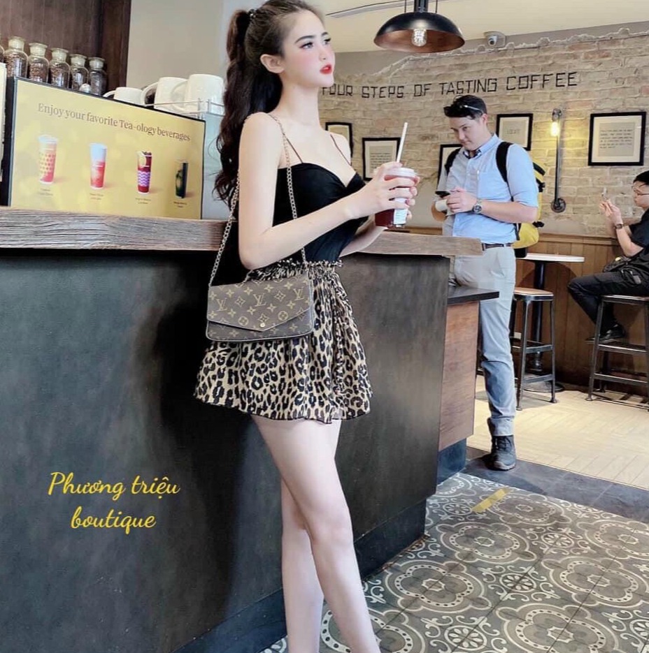 [HCM]SÉT YẾN BÈO ÁO CÓ MÚT NGỰC THỜI TRANG