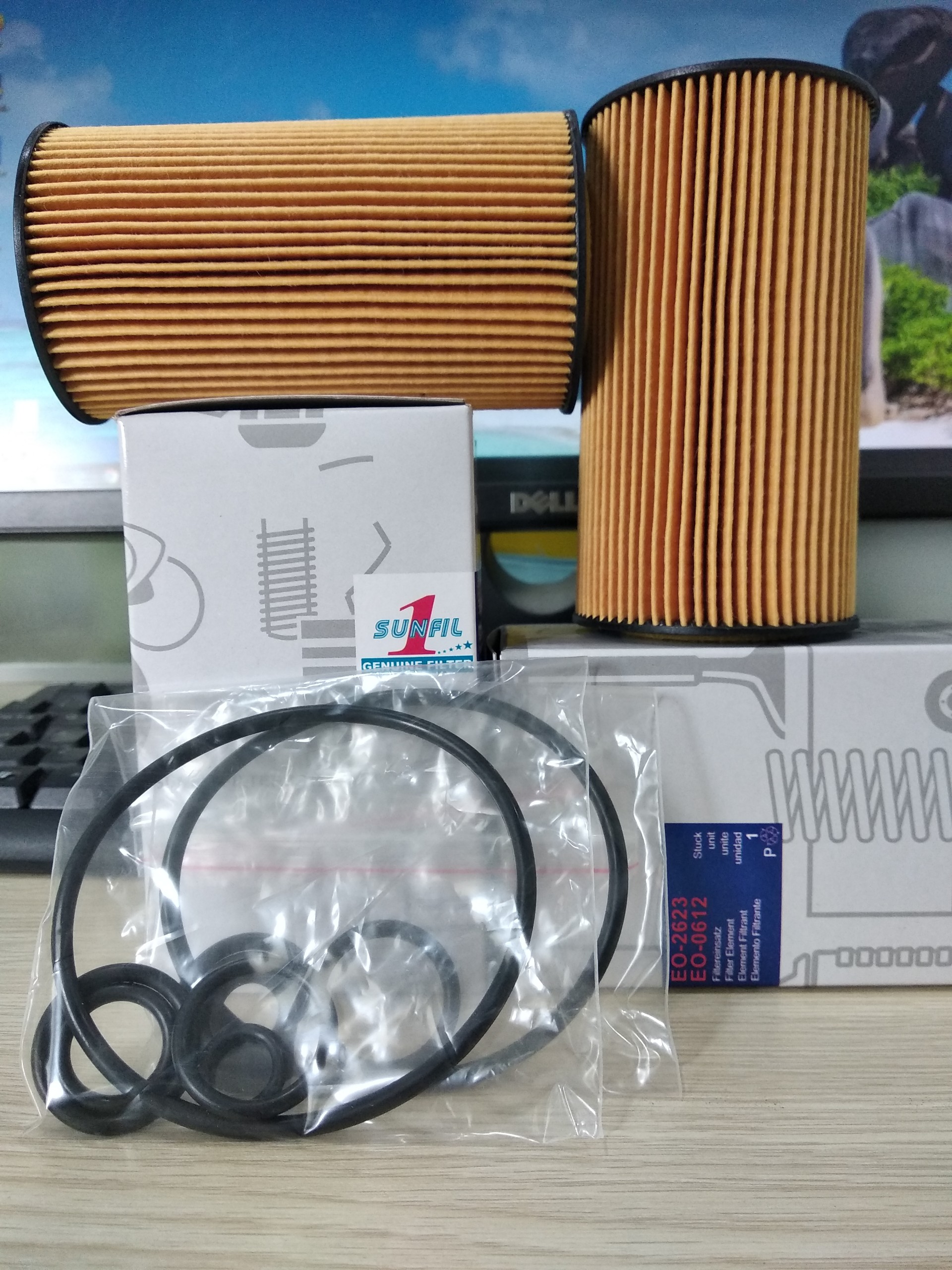 Lọc nhớt xe mercedes benz sprinter 16c