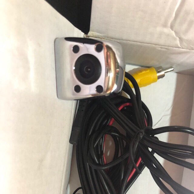 camera lùi 4 chấm nét sô-ny(nét và dùng ổn định)