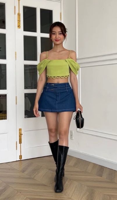 COCO SIN - Croptop Xanh Phối Khoen