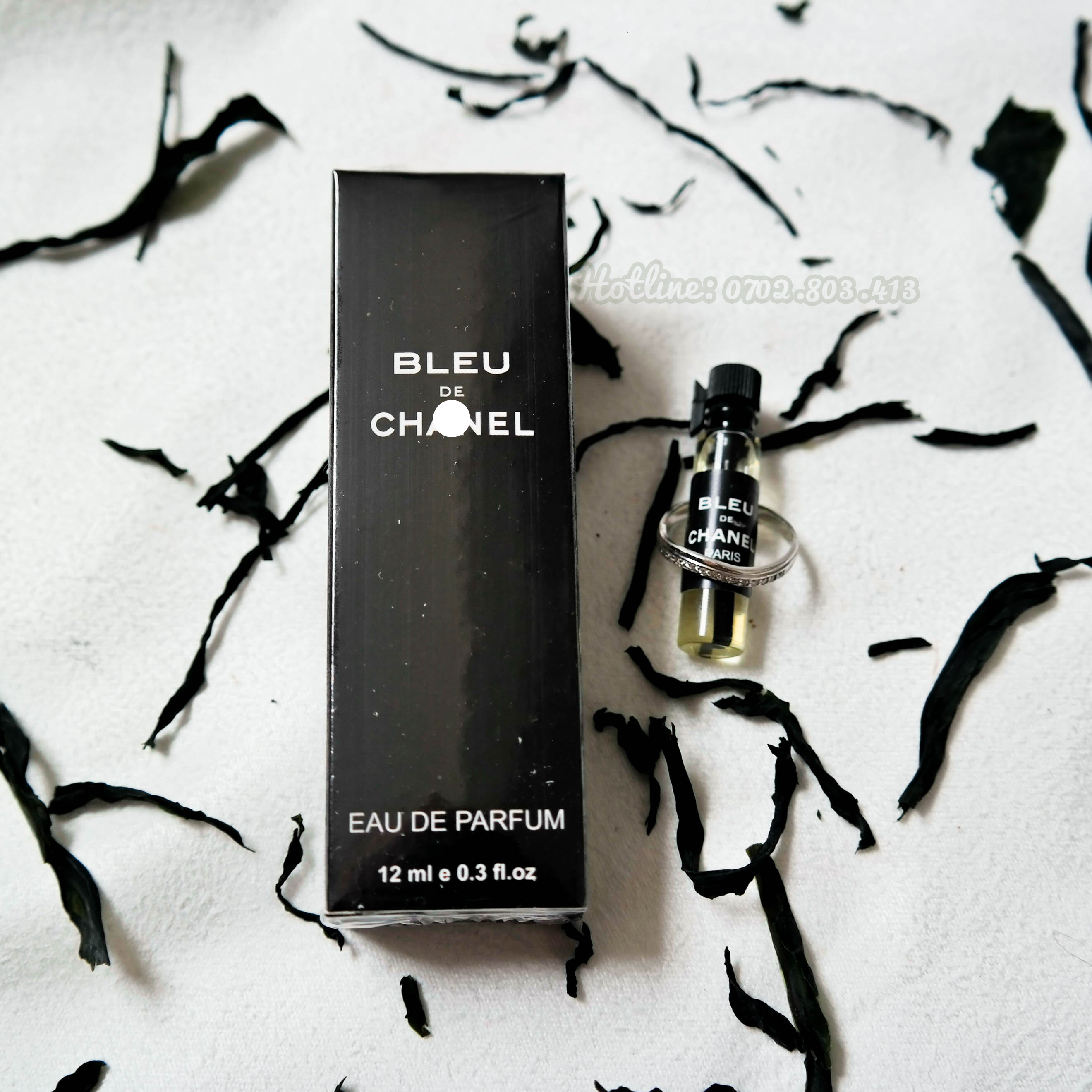 Tinh dầu thơm Bleu de Chanel dạng chai lăn 12ml