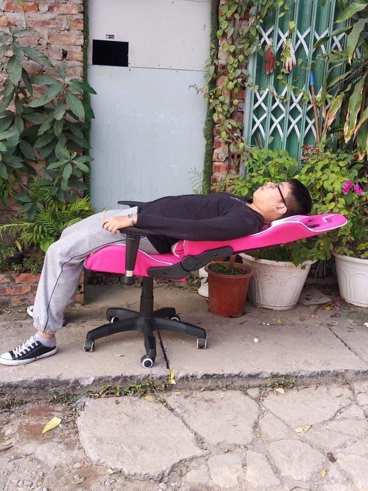 Ghế Gaming PITSTOP  MÀU HƯỜNG QUYẾN RŨ