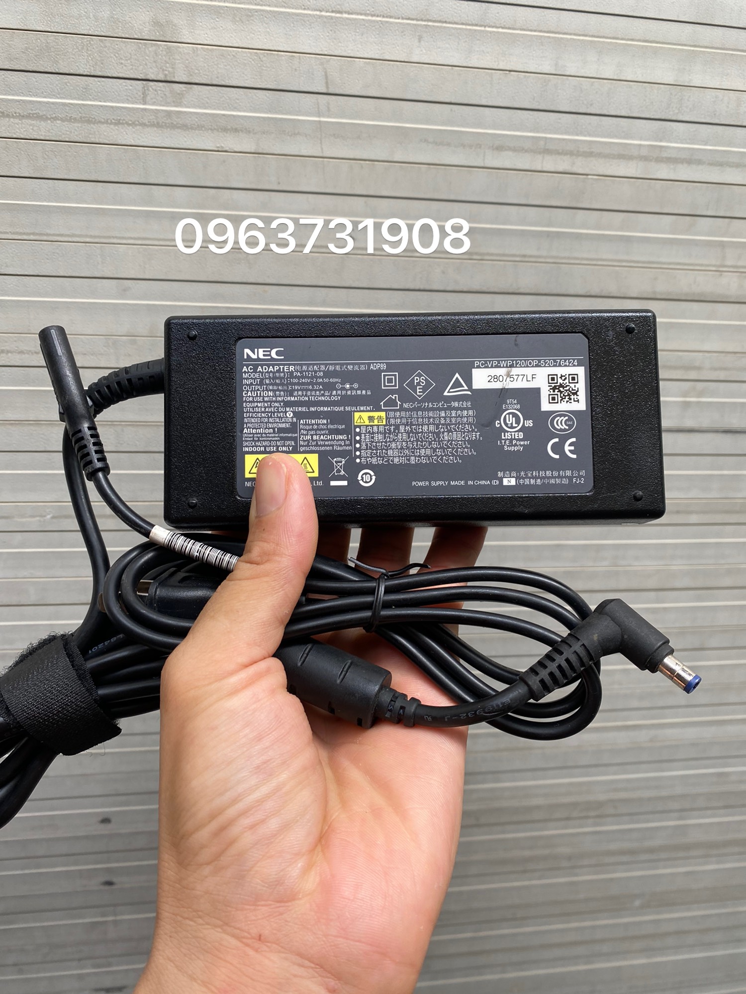 Adapter sạc laptop nec 19v-6.32a zin bóc máy dùng cho laptop asus , toshiba 19v 6.32a