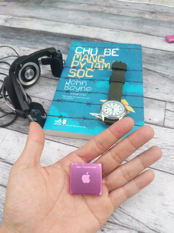 Máy nghe nhạc Ipod Shuffle 4
