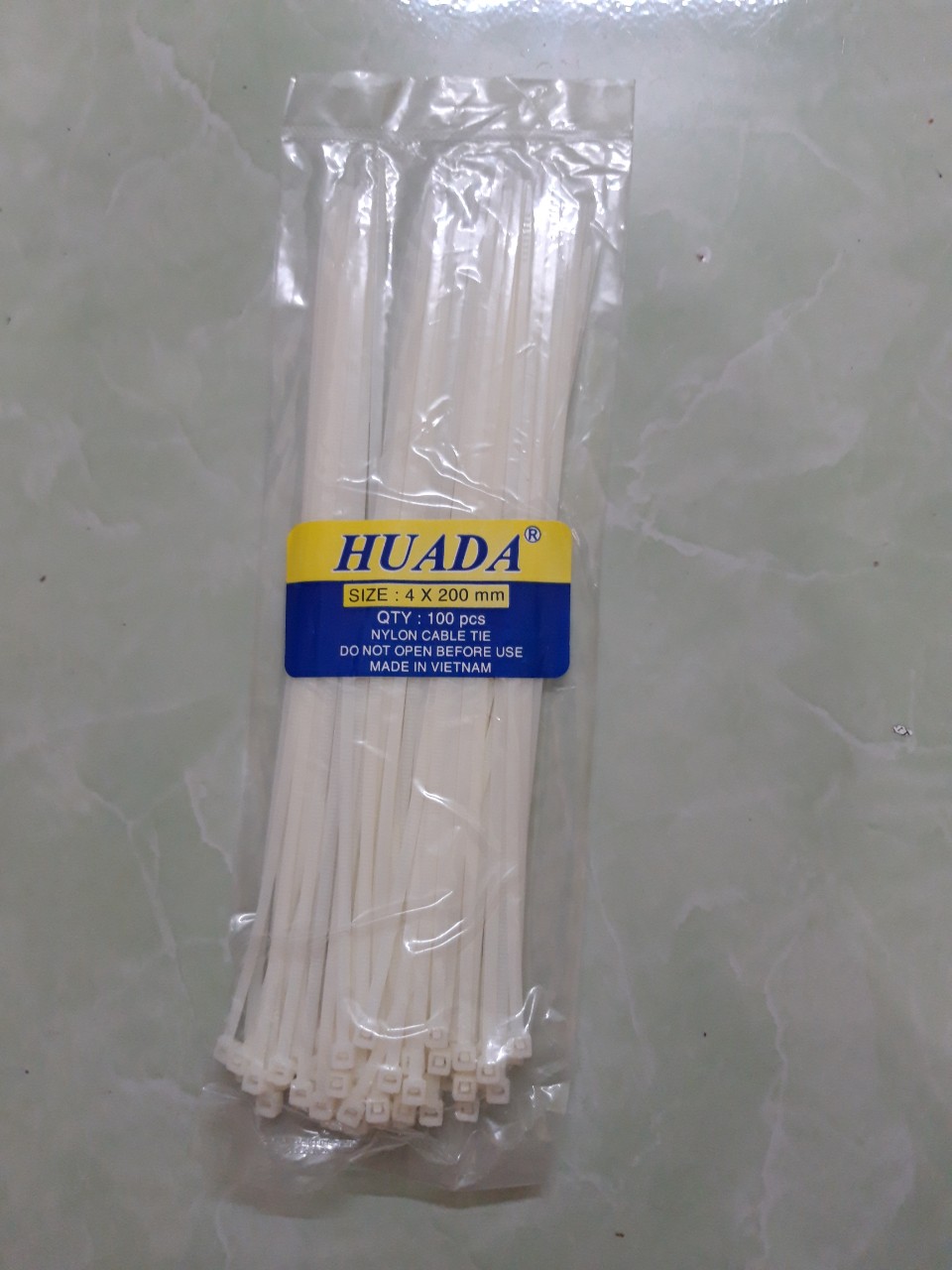 Dây rút nhựa 20cm màu trắng (bịch 70 cái)