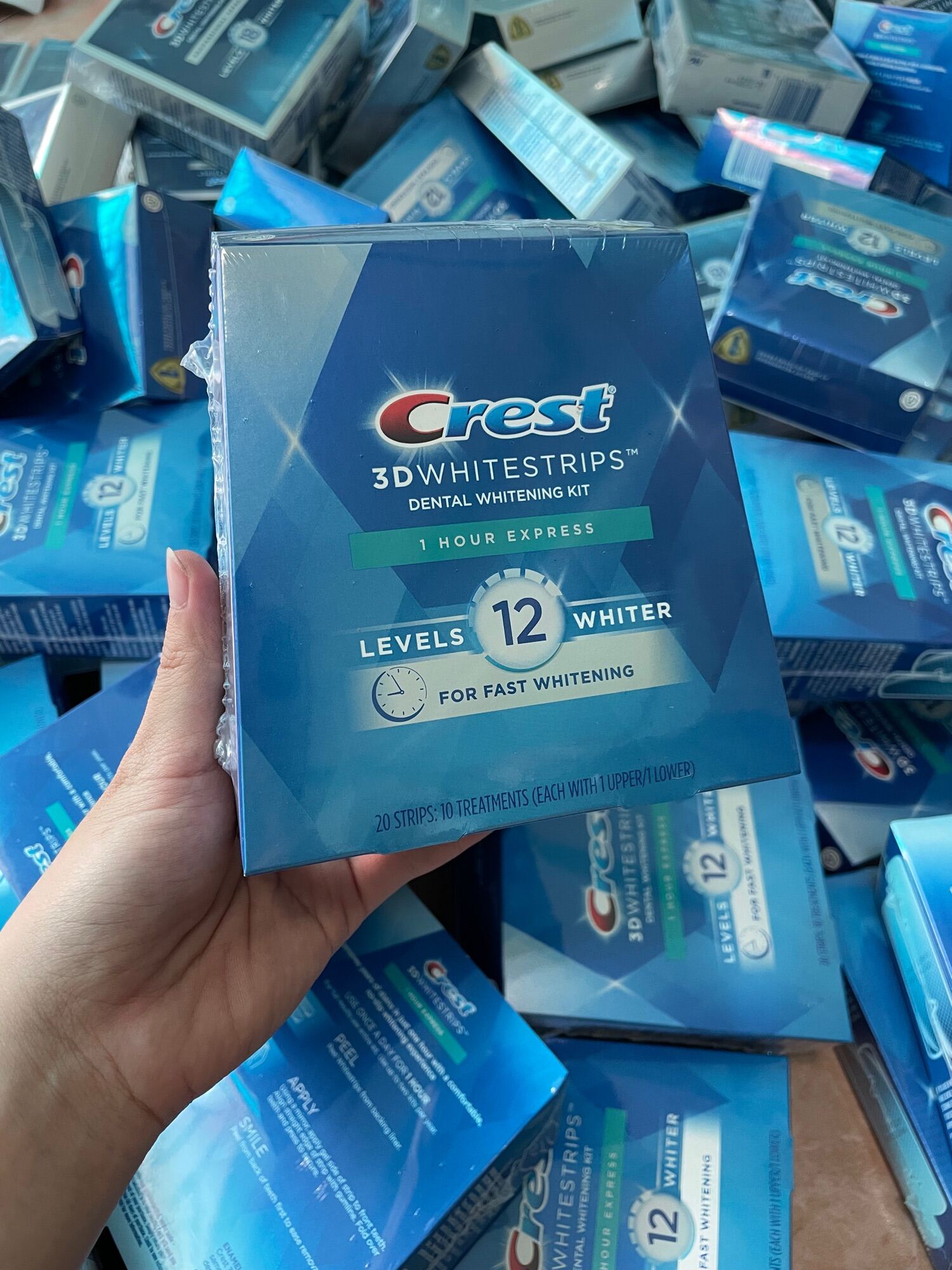 (Combo 7 gói  ) Miếng Dán Trắng Răng Crest 3d White 1 Hour Dòng Làm Trắng Cấp Tốc