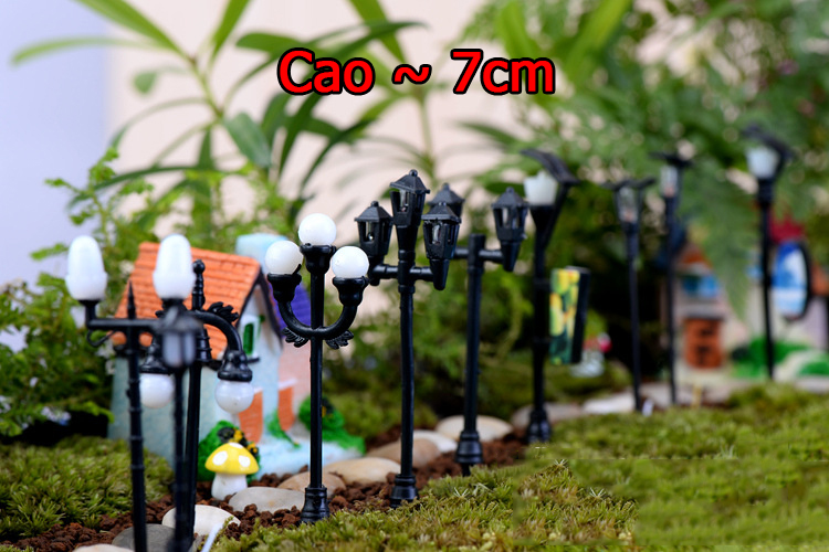Cột đèn trang trí tiểu cảnh chậu cây cảnh