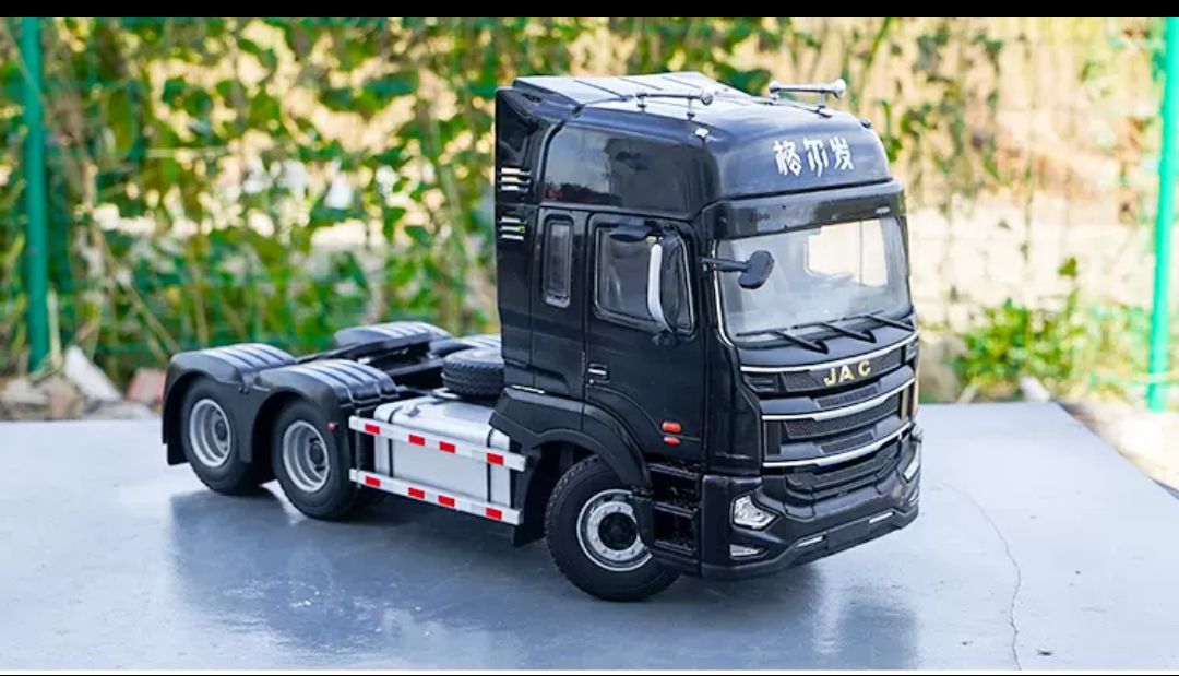 Xe mô hình đầu kéo container JAC A5 hợp kim 1:24