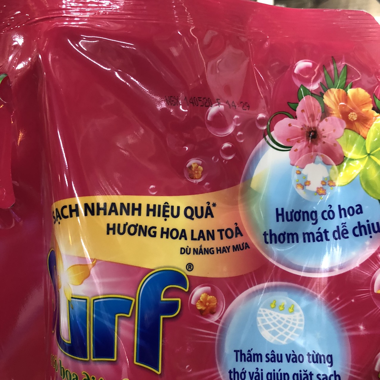 NƯỚC GIẶT SURF HƯƠNG CỎ HOA 3,3KG