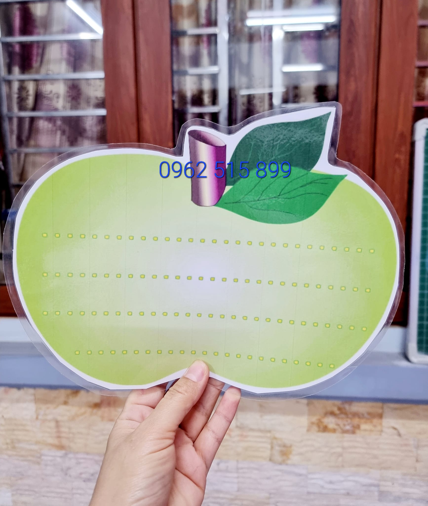 Quả táo (Cỡ A4, A5) sau có nam châm lá.