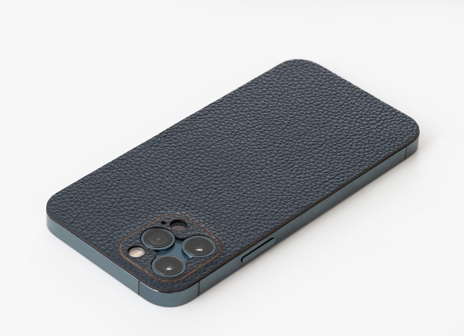 DÁN DA IPHONE 12 PRO MAX - CHÍNH HÃNG KHACTEN.COM