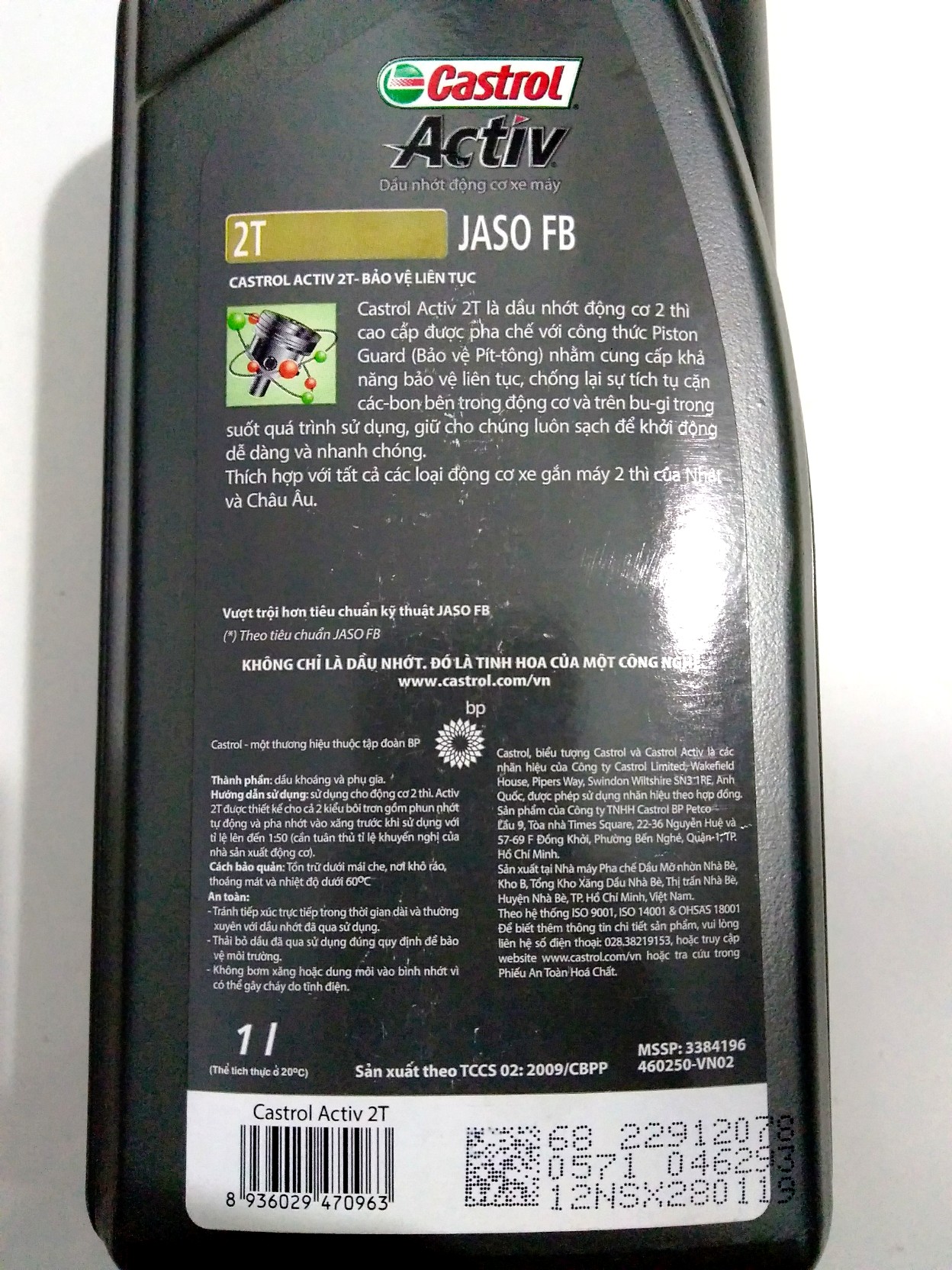 1 CHAI NHỚT HAI THÌ 2T CASTROL 1 LÍT