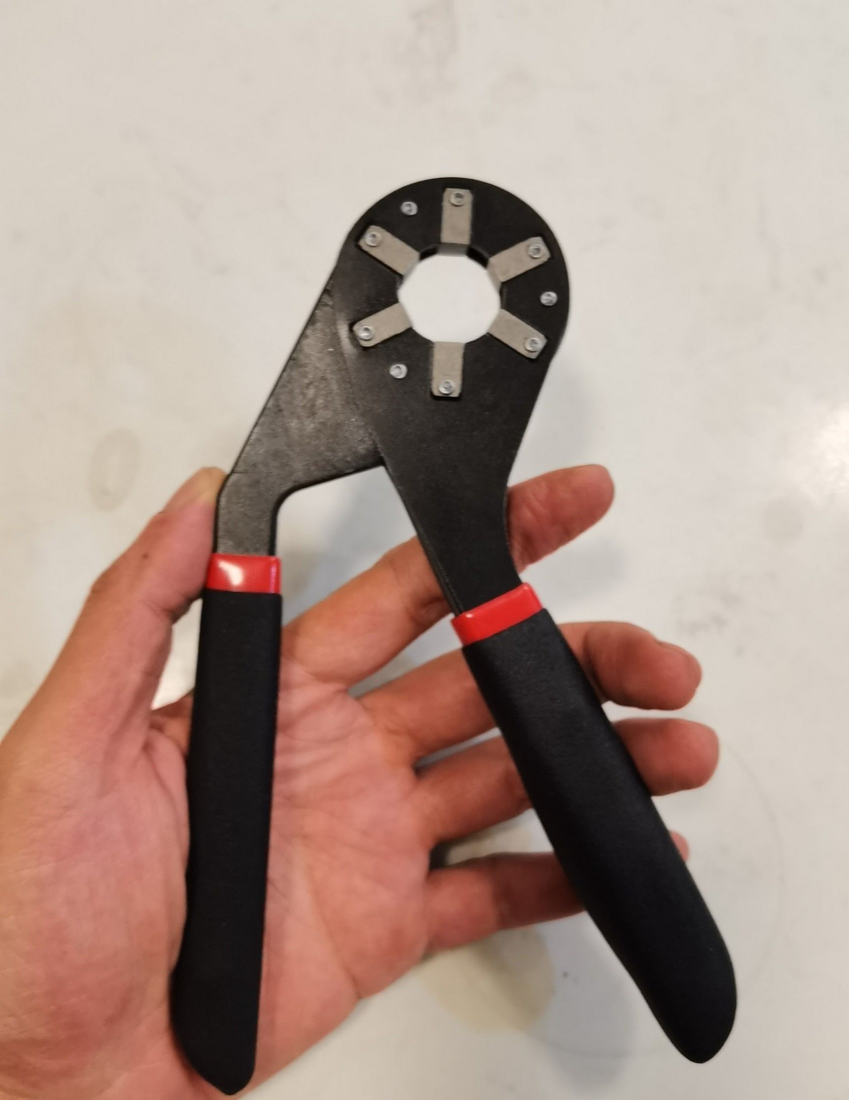 Cờ lê đa năng kẹp 8 inch