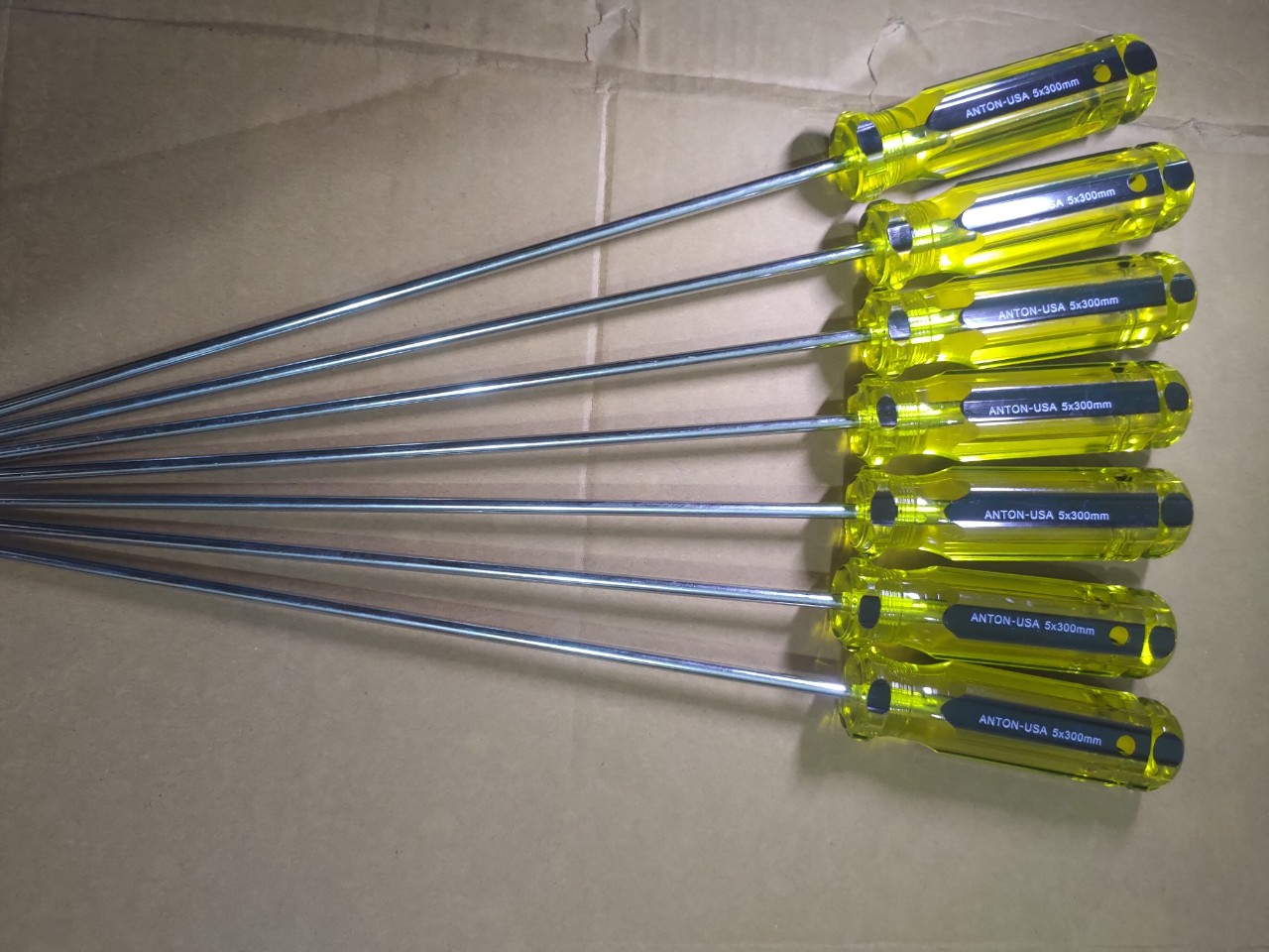 tô vít dẹp anton 5ly dài 40cm
