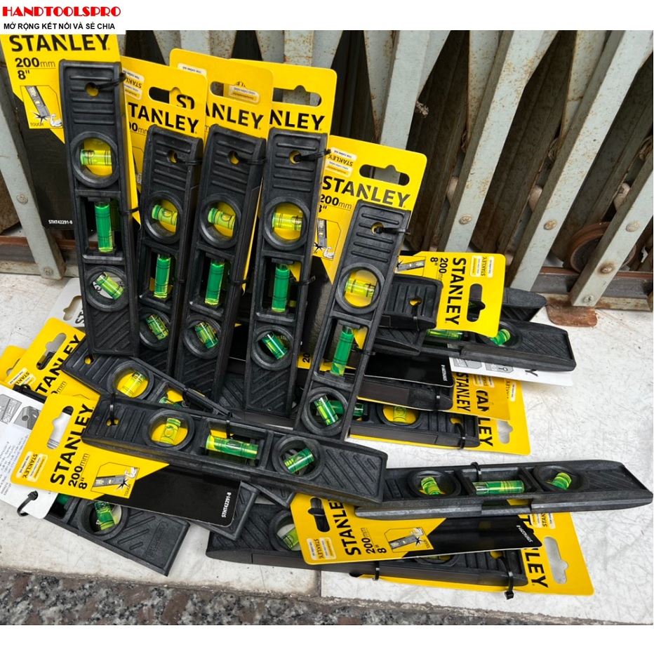 8” Thước thủy từ tính Stanley 42-291
