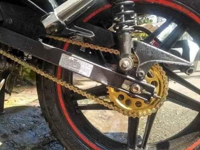 Nhông sên dĩa cho xe Sym Star Sr125 - loại 10li