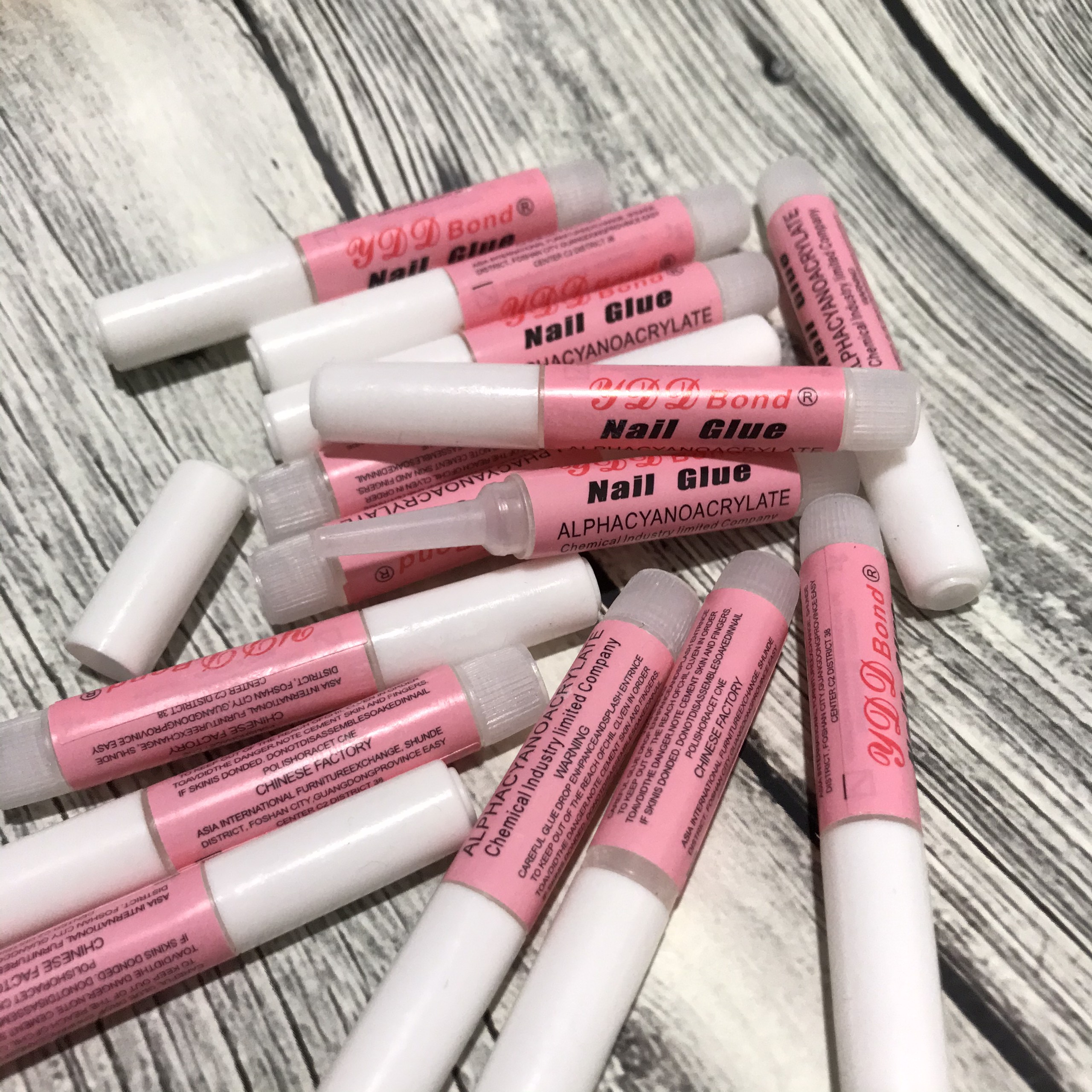 Pipe glue nail glue for sticking false nail tips mini nail glue 2G, glue fitted nail face mini - sinailmi