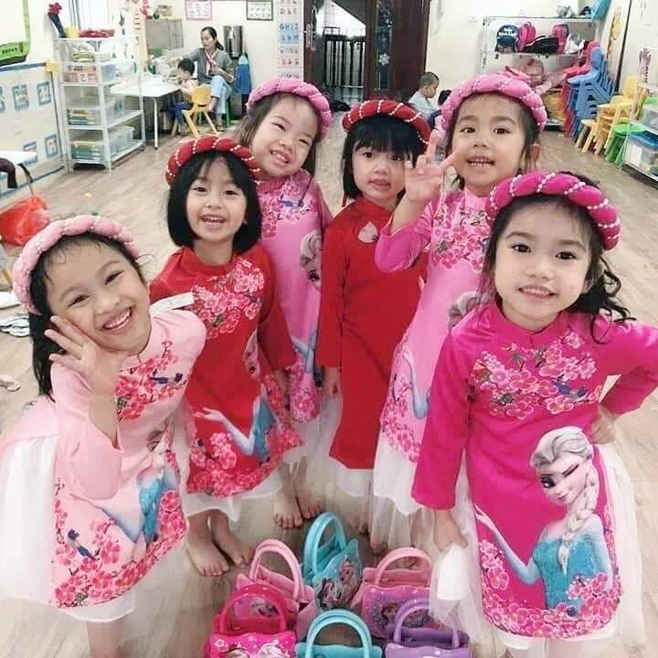 Áo Dài Cách Tân ELSA Thời Trang Bé Gái