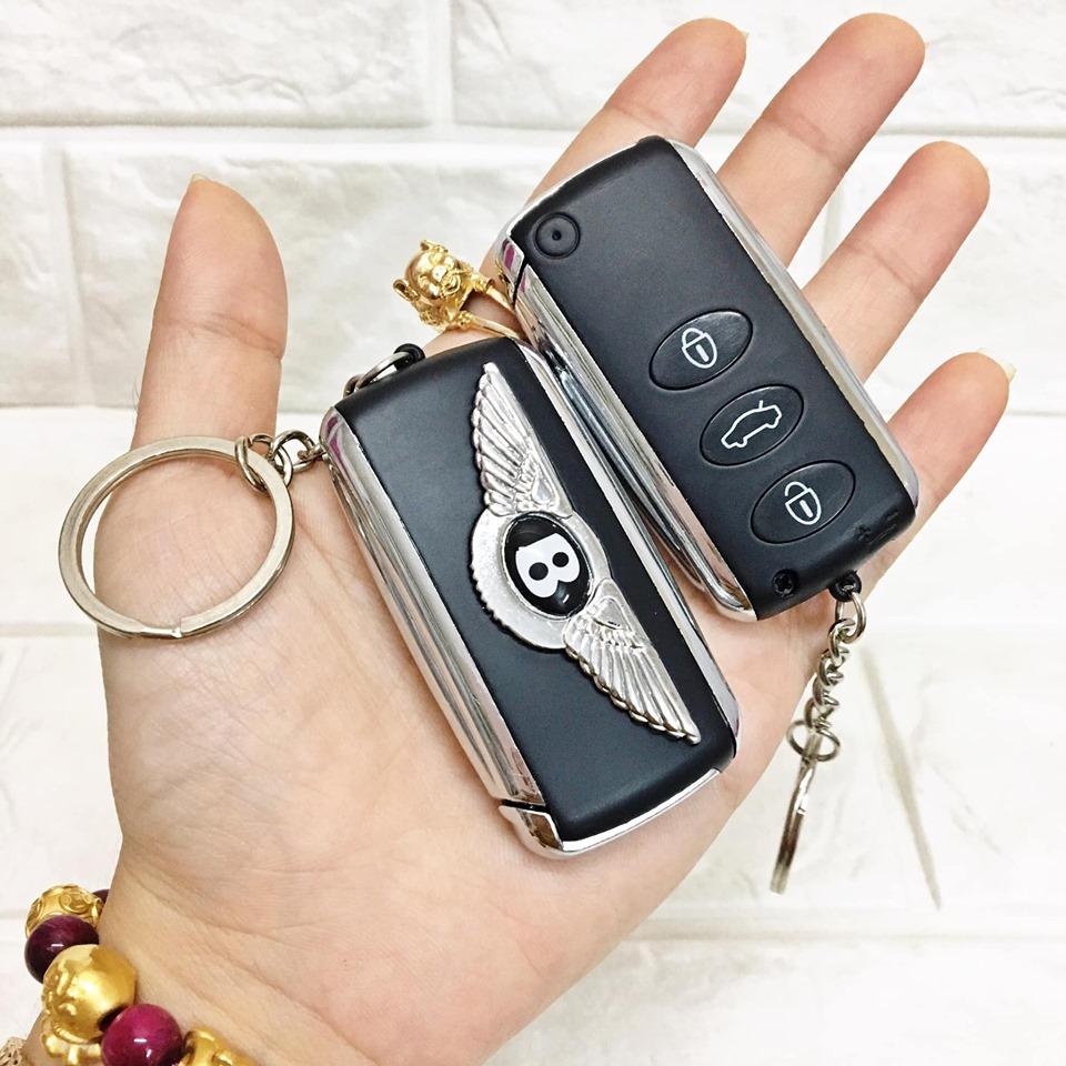 [HCM]BẬT LỬA KHÈ - MÓC KHOÁ XE HƠI BENTLEY - (XÀI GAS)