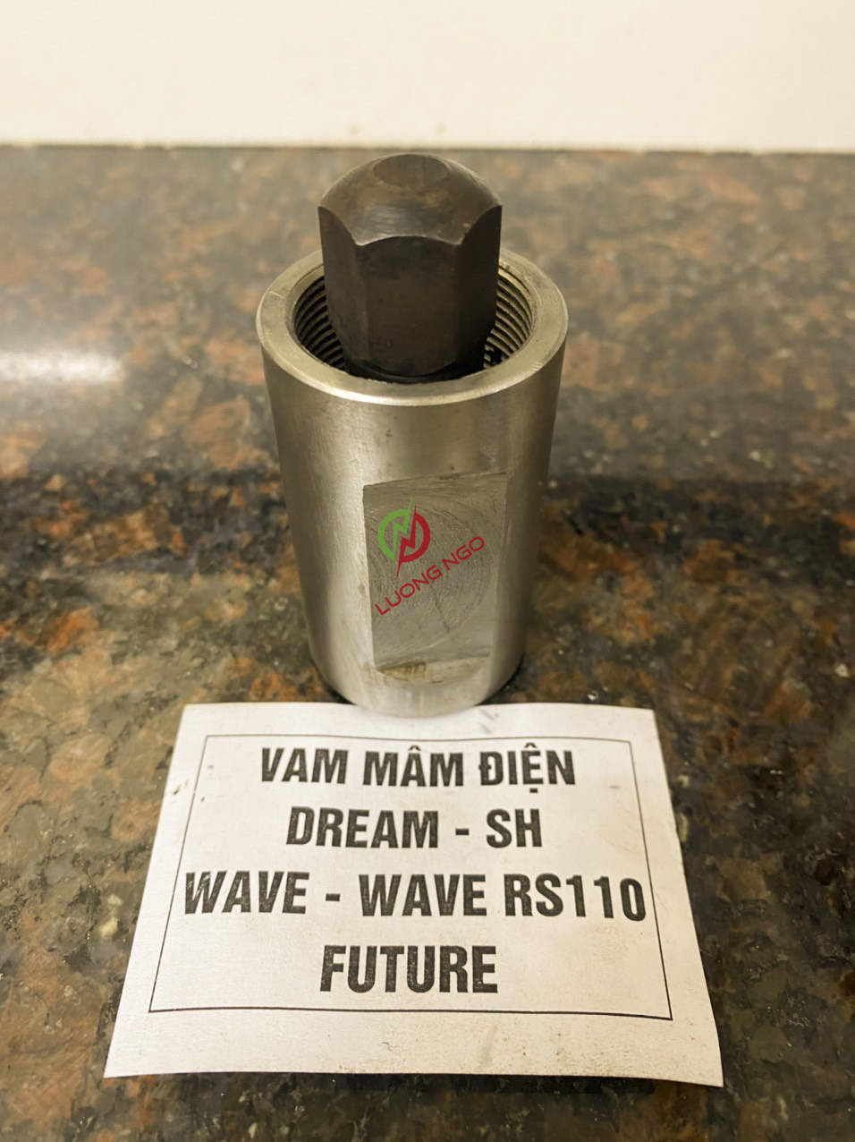 Vam mâm điện xe máy đa năng