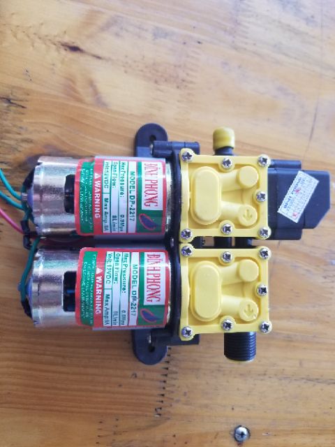 MÁY RỬA XE mini 12V bơm áp LỰC ĐÔI Đỉnh Phong