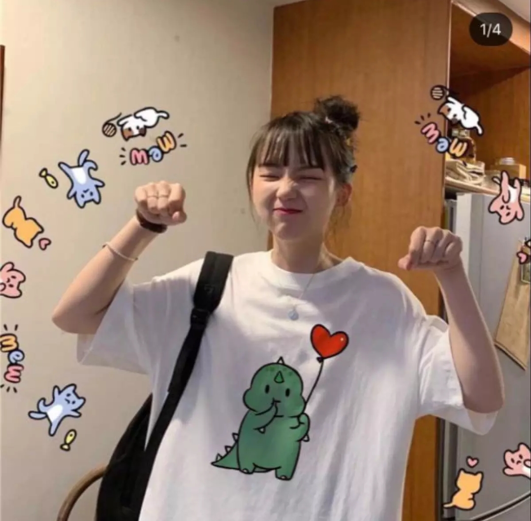 [HCM]Áo thun nữ form rộng Hàn quốc in hình Khủng Long Kèm Trái Tim Đỏ dễ thương vải dày mịn mát đường may sắc sảo không phai màu không dính giặt