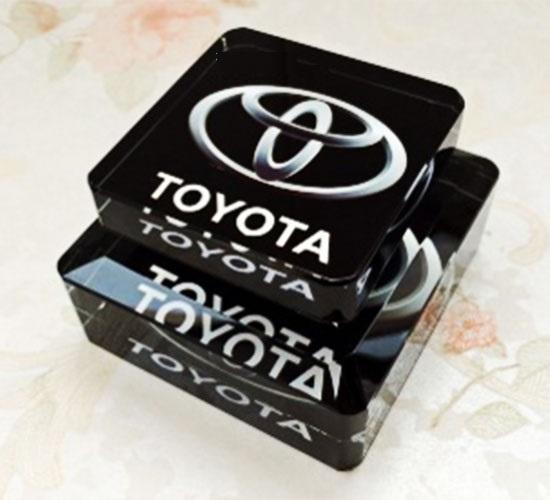 Nước hoa pha lê cho xe Toyota cao cấp