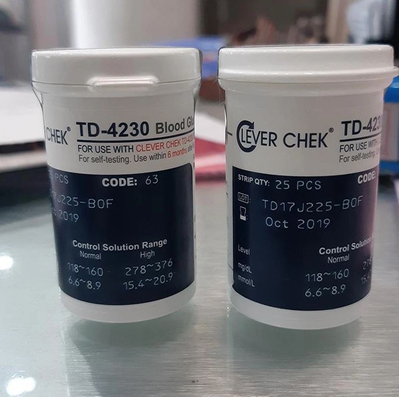 Que Thử Đường Huyết Clever Check TD 4230 Hộp 25 Que