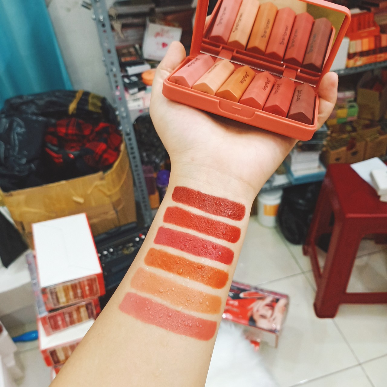 Sét trang điểm 7 món nhìn là mê