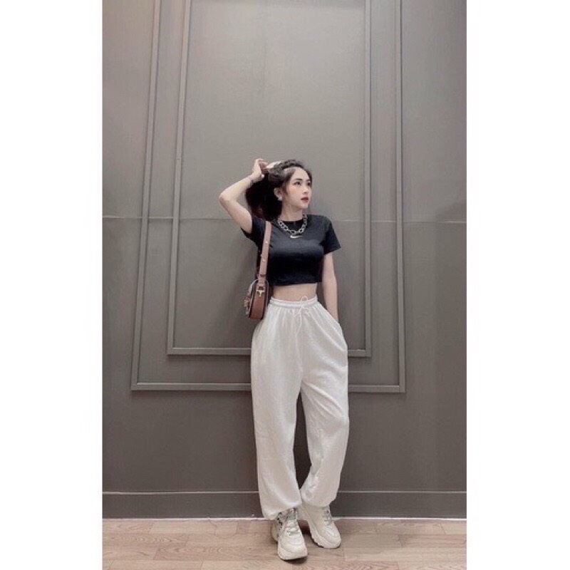 Sét áo croptop dấu tích+quần bom trơn TT12