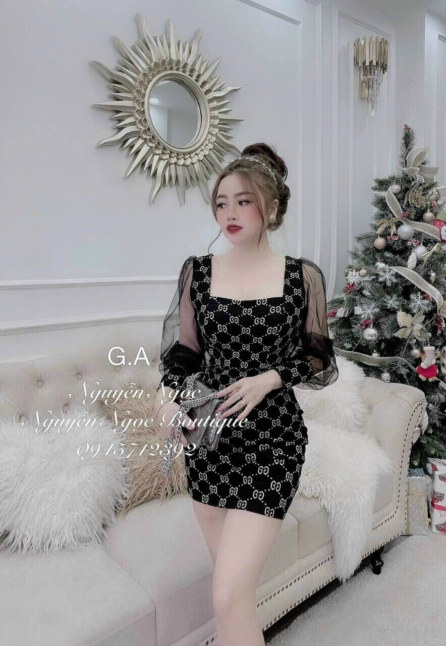 Đầm body cổ vuông phối lưới bi thời trang Fashionlyly