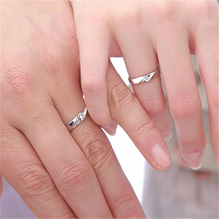 Nhẫn đôi chiếc lá tình yêu Bạc Hiểu Minh NC174S
