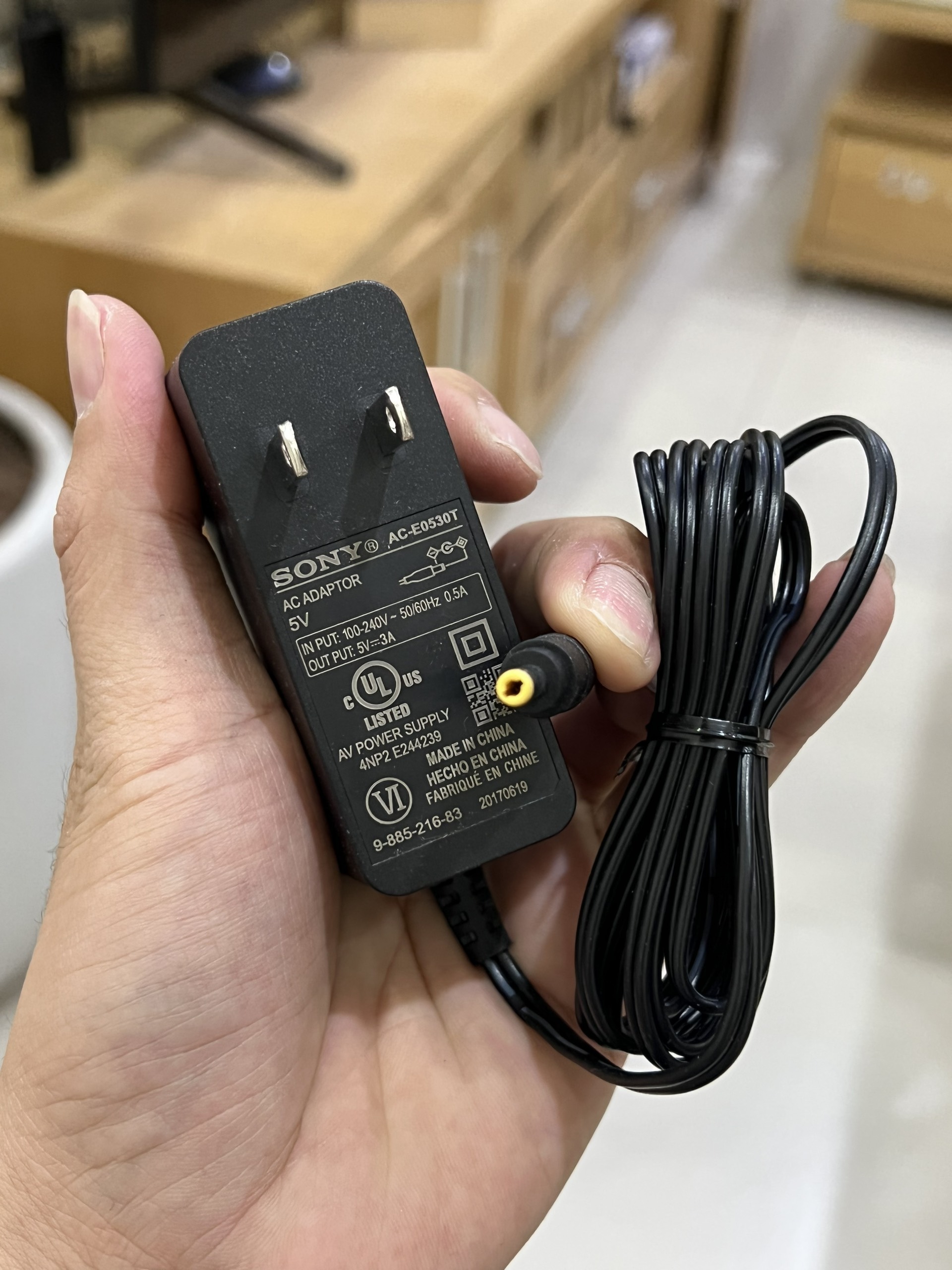 Cục sạc loa sony xb30-xb41