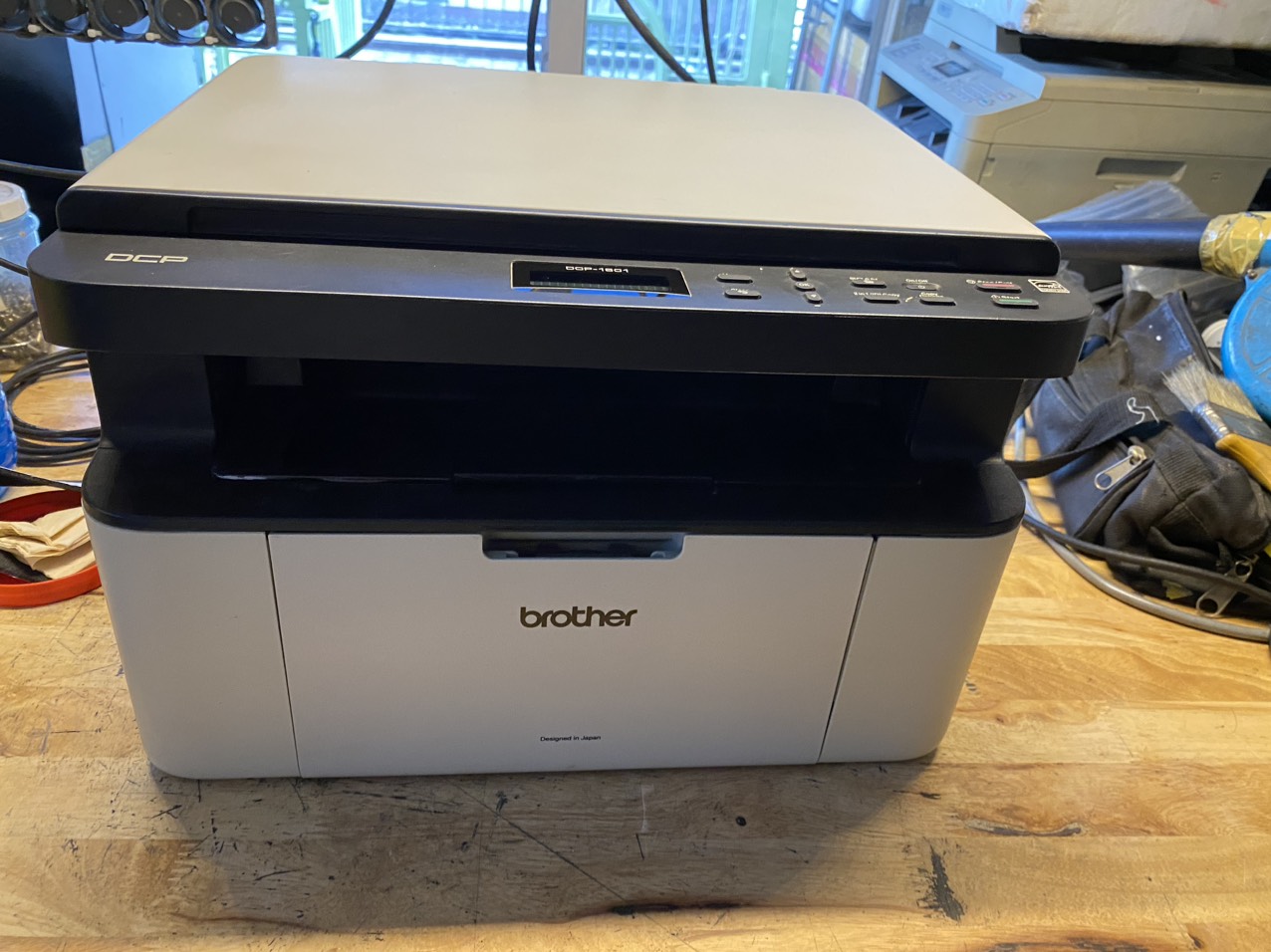 Máy in Brother DCP 1601 dọn lại rất đẹp