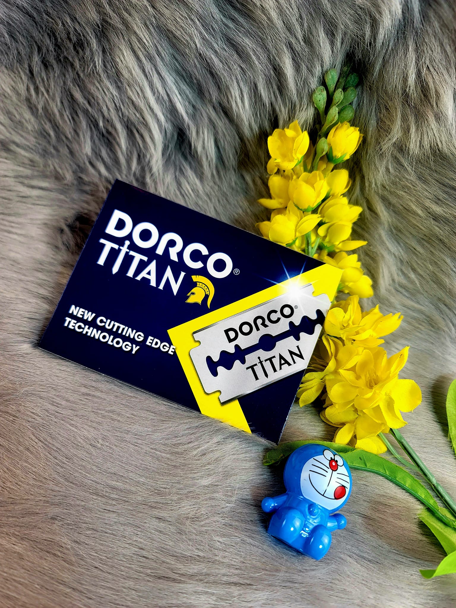 Lưỡi lam Dorco Titan có tem chống hàng giả 10 hộp nhỏ tổng 100 lưỡi