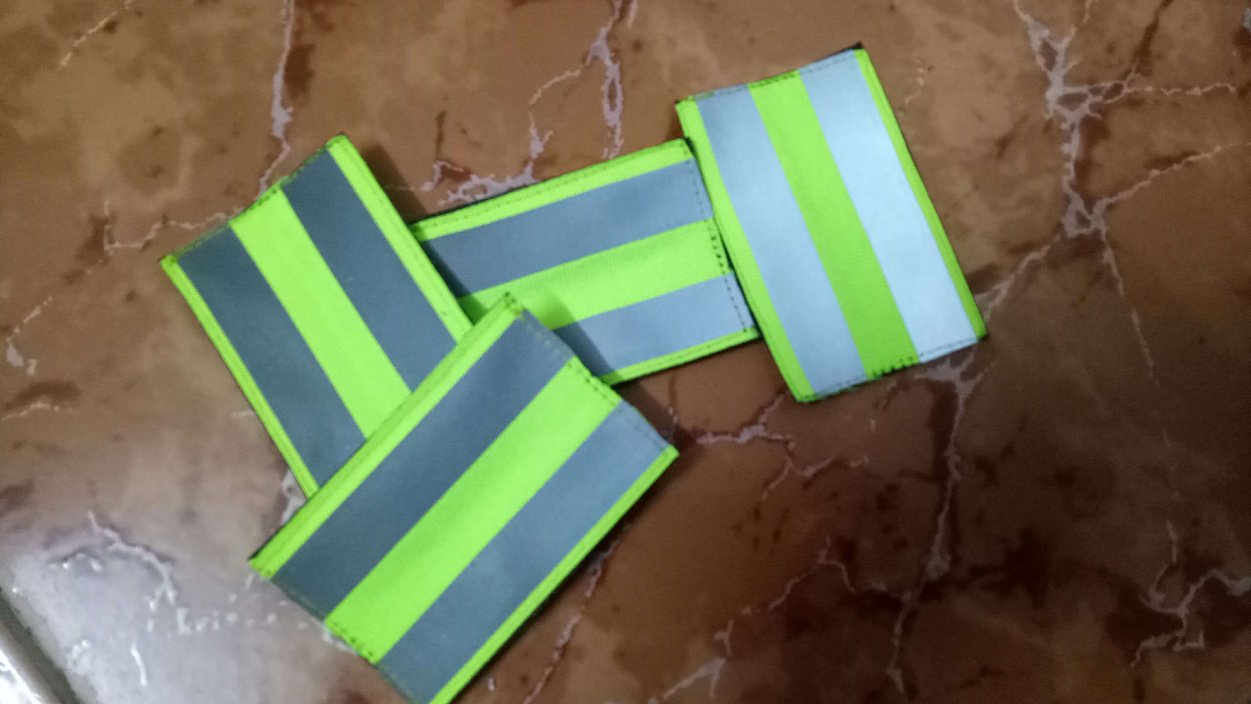 Patch vải phản quang, có nhám dính balo