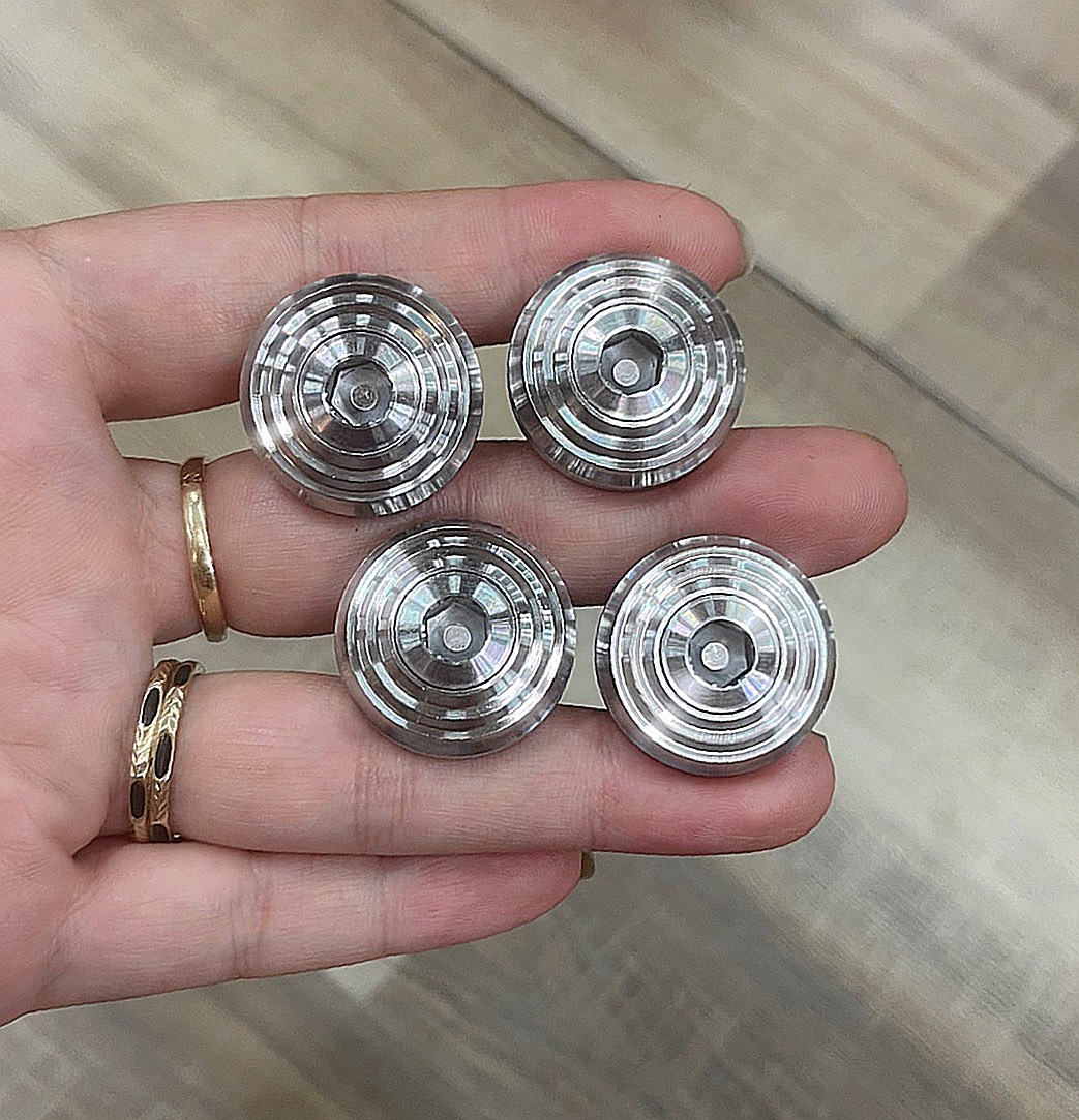 Bộ khâu gác chân kèm ốc inox Wave kiểu thái siêu sáng siêu đỉnh